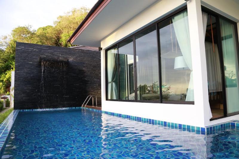 Baan Kongdee Sunset Resort Kata Екстер'єр фото